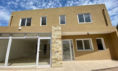 Bloque comercial | Call | Centro de Salud o Estética | Academia | Gym | Café