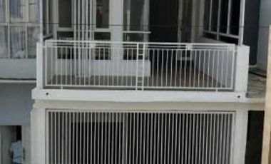 Rumah 2 Lantai Murah di Kota Mojokerto, Dekat Stasiun Mau?