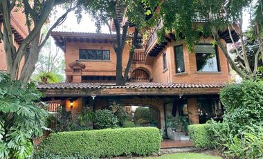 Casa en venta en Las Flores, Tlacopac Alvaro Obregón CDMX