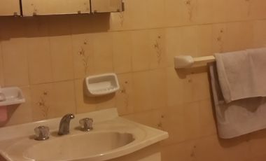 PH en planta alta con 7 ambientes y excelente ubicacion