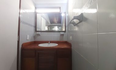 apartamento en arriendo en las flores. Cod A62311