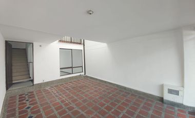 apartamento en arriendo en las flores. Cod A62311