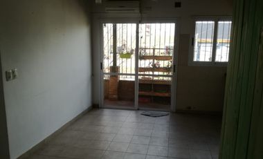 PH en Venta Ramos Mejia / La Matanza (A108 6241)
