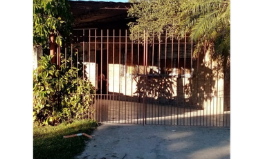 CASA EN NICOLAS ROJA ACOSTA 1048