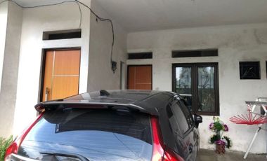 Dijual Rumah 2 Lantai Semi Furnished Di Cipayung, Ratu Jaya