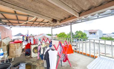 Rumah 2 Lt Siap Huni 15 Mnt ke Matahari Daan Mogot Siap KPR J-40620