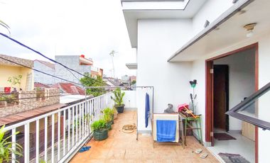 Rumah 2 Lt Siap Huni 15 Mnt ke Matahari Daan Mogot Siap KPR J-40620