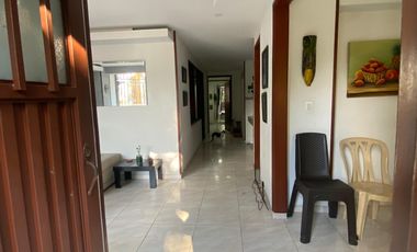 edificio en venta en las granjas. Cod V11898