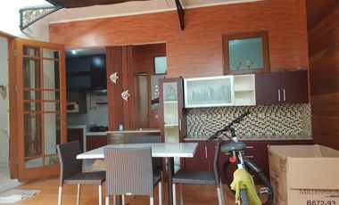 Disewakan Rumah Vermont Parkland BSD Tangerang, 3 Kamar Fully Furnish Bagus Renov Murah