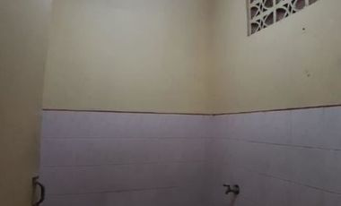 Rumah Usaha jalan Jolotundo Kawasan ramai, sudah renov, siap huni