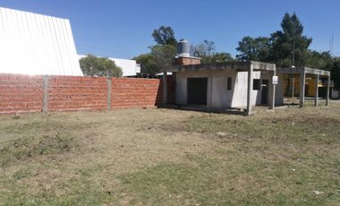 Casa A Terminar En Venta - Francisco Alvarez - (ref. 2248)