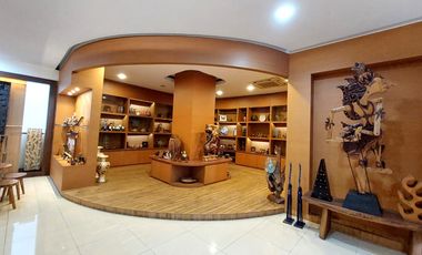 Gedung 3 Lantai dan Gudang di Ciputat Tangerang Selatan