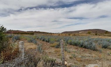 Terreno en venta al pie de carretera Ixlahuacán - Atequiza