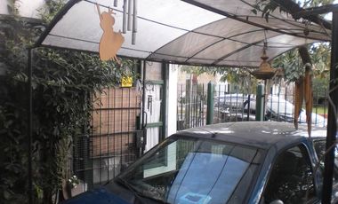 Vende:Casa