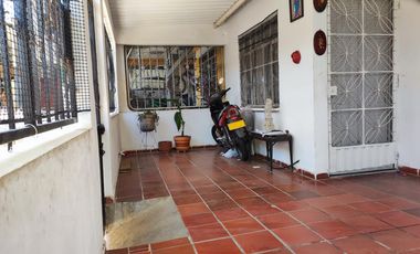 casa en venta en trigal del norte. Cod V28249