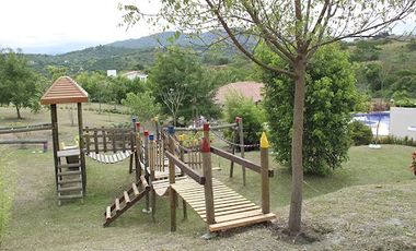 VENTA de CASAS en ANAPOIMA