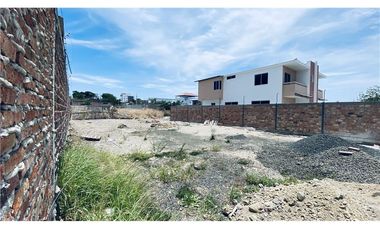 Terreno de venta al sur de Manta Manabí