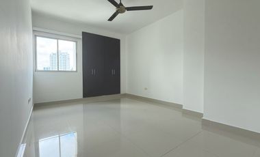 apartamento en arriendo en riomar. Cod A74