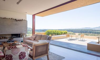 casa en venta en aposentos. Cod V27098