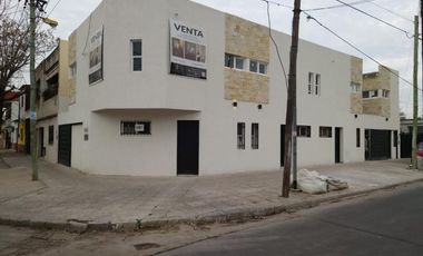 Venta- Tandil esq Witcomb - Duplex 3 amb (b)