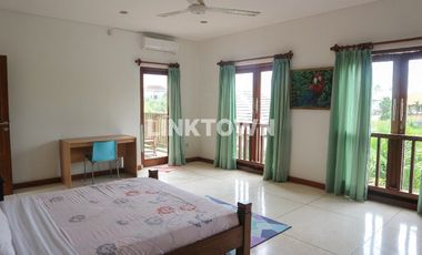Dijual Tanah bonus Villa di Canggu Bali