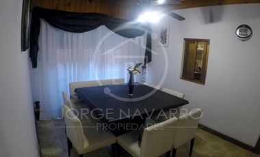 Excelente Casa de 4 Ambientes con Pileta - Chilavert - Venta Inmediata