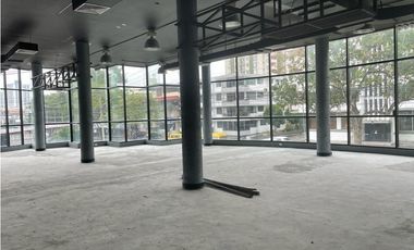 Alquilo local comercial en la AV.Ramon Arias, El carmen