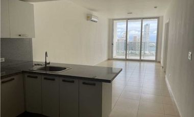 APARTAMENTO EN AVENIDA BALBOA PH WHITE  2REC 2B SEMIAMOBLADO 119M2