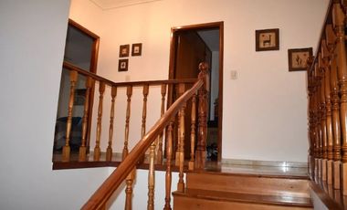 Chalet en venta en Villa Udaondo