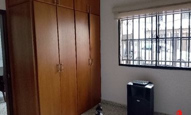 casa en arriendo en calasanz. Cod A6667