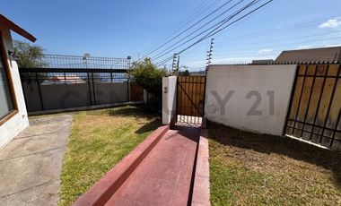 Se vende hermosa y amplia casa en exclusivo sector Jardines del Sur, Antofagasta