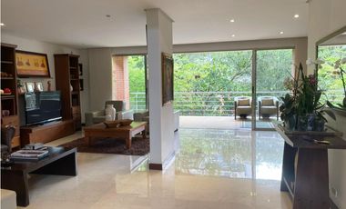 Hermosa casa en el sector de el Poblado