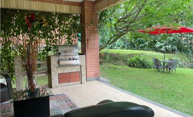 Hermosa casa en el sector de el Poblado