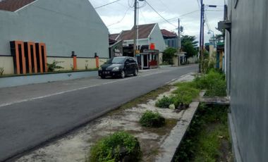 Rumah purbayan gentan mewah murah cluster