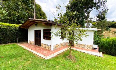 finca en arriendo en guarne. Cod A513955