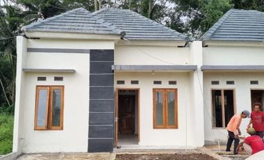 RUMAH MURAH TEPI JALAN DEKAT KAWASAN CANDI BOROBUDUR
