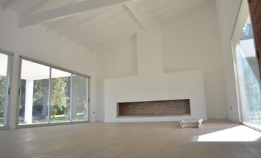 Casa en venta en Las Praderas de Lujan
