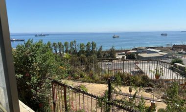 Vendo departamento con gran vista al mar cerro Barón Valparaíso