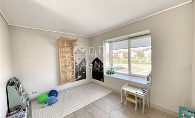 CASA A UN INCREIBLE PRECIO EN CONDOMINIO AYRES DE CHICUREO
