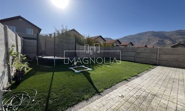 CASA A UN INCREIBLE PRECIO EN CONDOMINIO AYRES DE CHICUREO