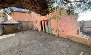 Casa en Venta en Avenida Andrés Sabela