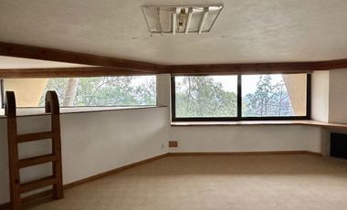 Casa en venta en el Pedregal en calle cerrada con vigilancia