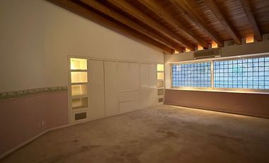 Casa en venta en el Pedregal en calle cerrada con vigilancia