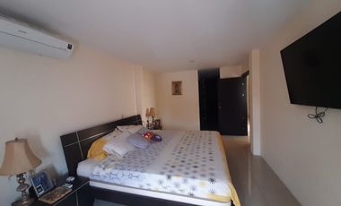 VENTA DE AMPLIA CASA EN CIUDAD CELESTE - MODELO GIRASOL