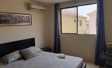 VENTA DE AMPLIA CASA EN CIUDAD CELESTE - MODELO GIRASOL