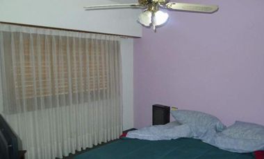 INTERESANTE CHALET DE 5 AMB