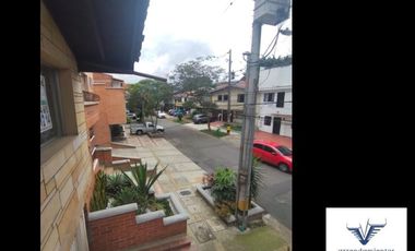 casa en venta en belen rosales. Cod V507196