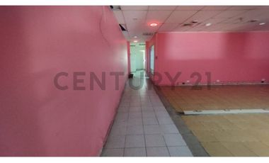 Se arrienda local comercial en pleno centro de Antofagasta