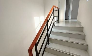 Townhouse Exclusive Baru Minimalis Siap Huni Di Jatisampurna Bekasi