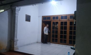 DI JUAL RUMAH DI JL.CENDRAWASIH CIPETE UTARA CILANDAK JAKARTA SELATAN